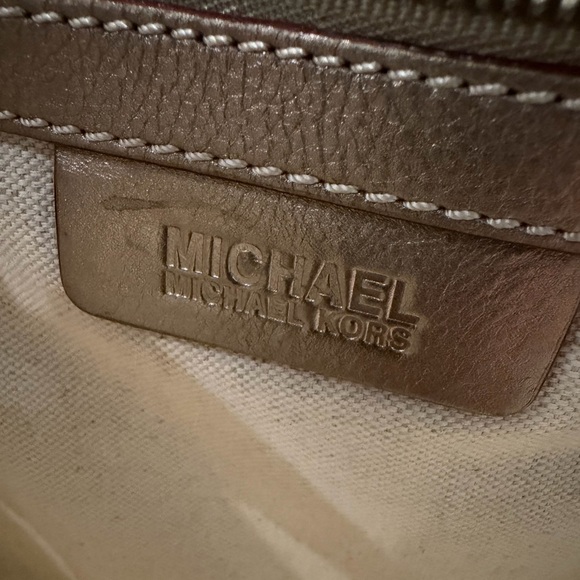 EUC: Michael Kors Woven Tan and Gold Santorini Tote, Large - Picture 8 of 11